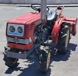 Trator shibaura SU 1540 4x4 com fresa