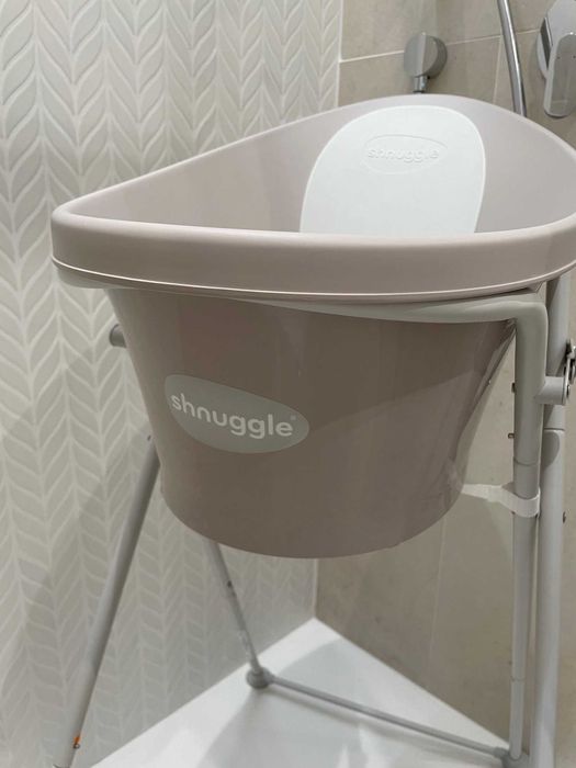 Wanienka Shnuggle ze stojakiem