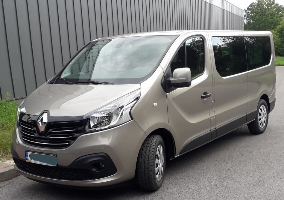 Wynajem busów, Renault Trafic 9-osobowy, bez kierowcy