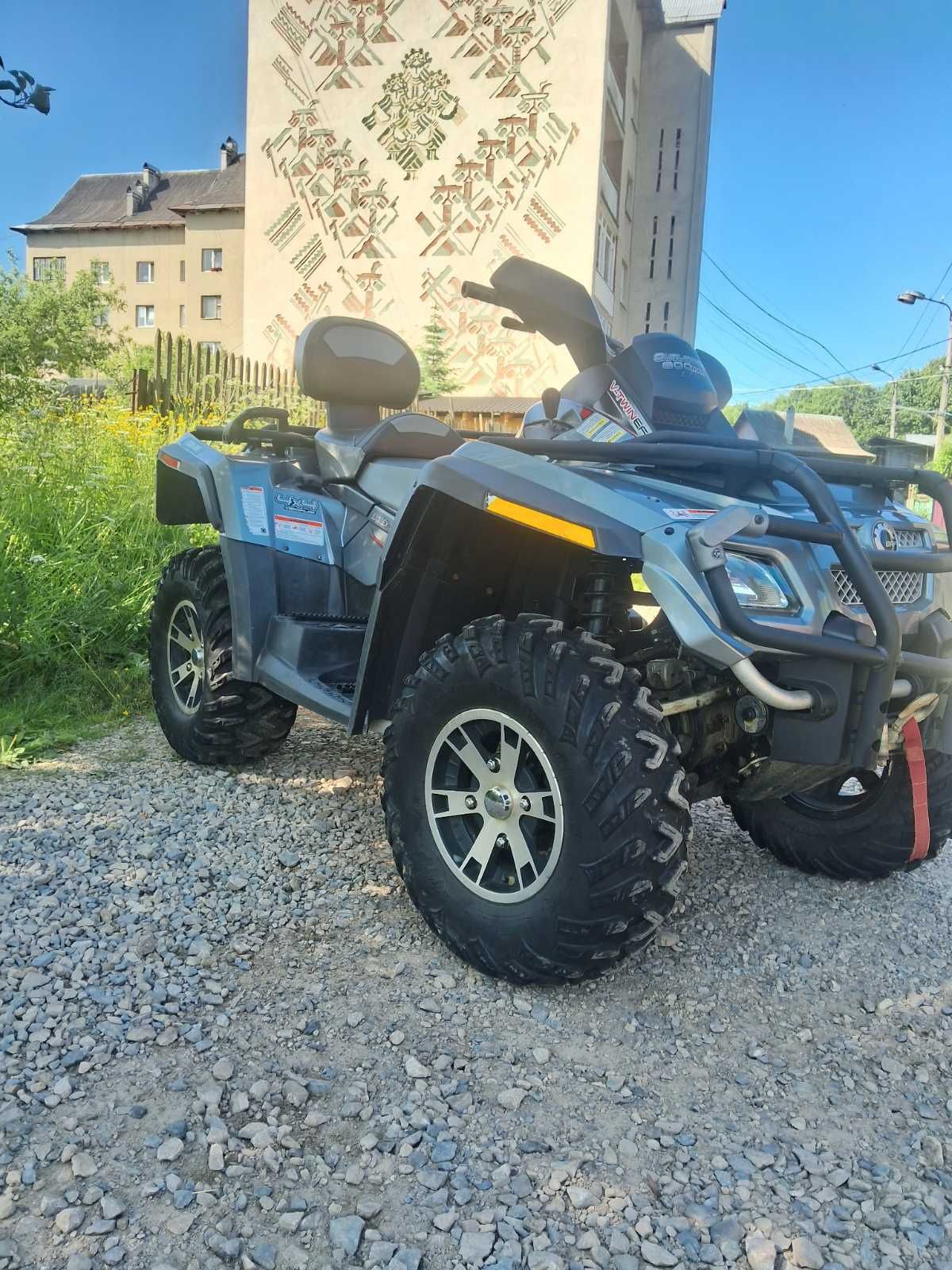Продам квадроцикд BRP 800