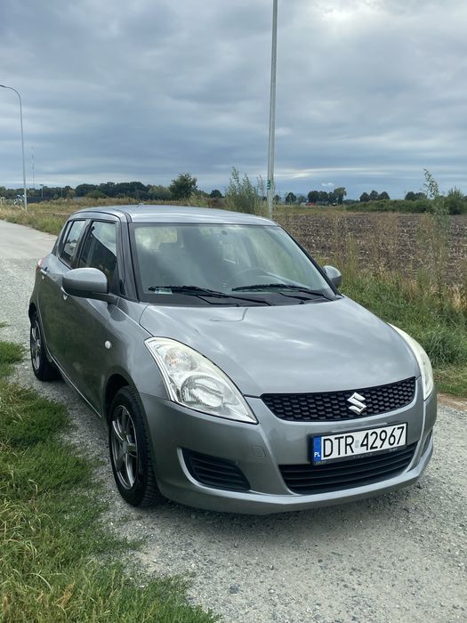 Suzuki Swift 1.2 benzyna 2010 rok
