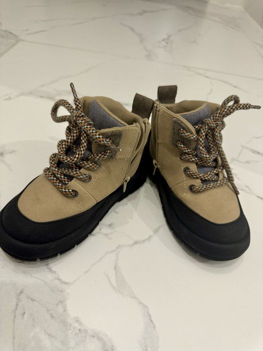 Дитячі черевички Zara