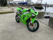Kawasaki ninja zx6r 636