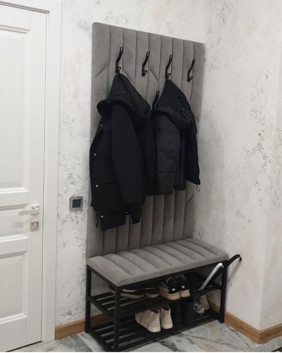 Набір для передпокою. Банкетка для взуття + пано для одягу.