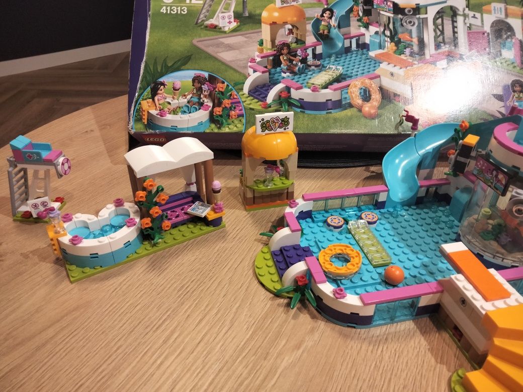 LEGO Friends 41313 Basen w Heartlake klocki dla dziewczynki!