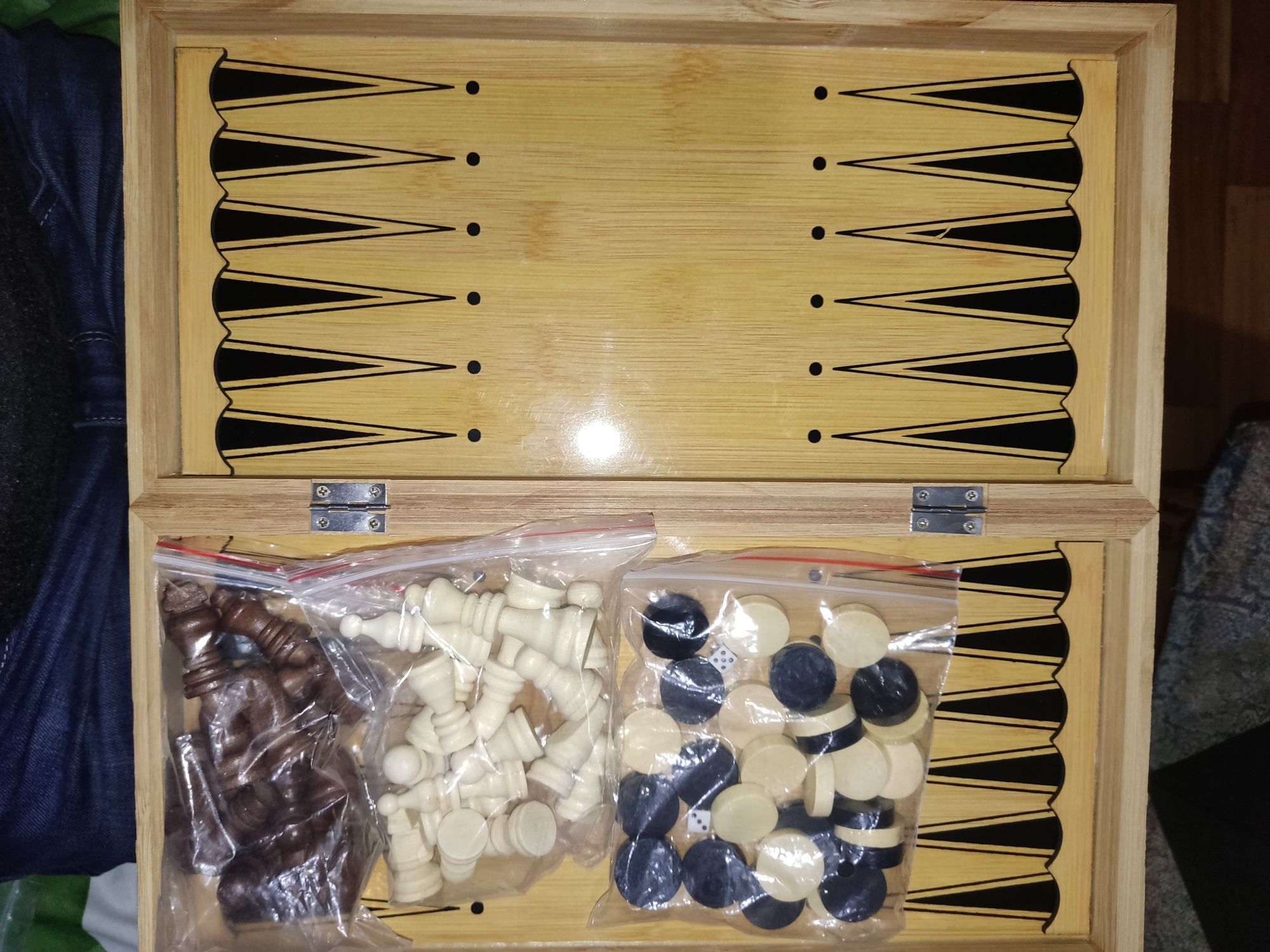 Шашки, шахматы, нарды 3в1