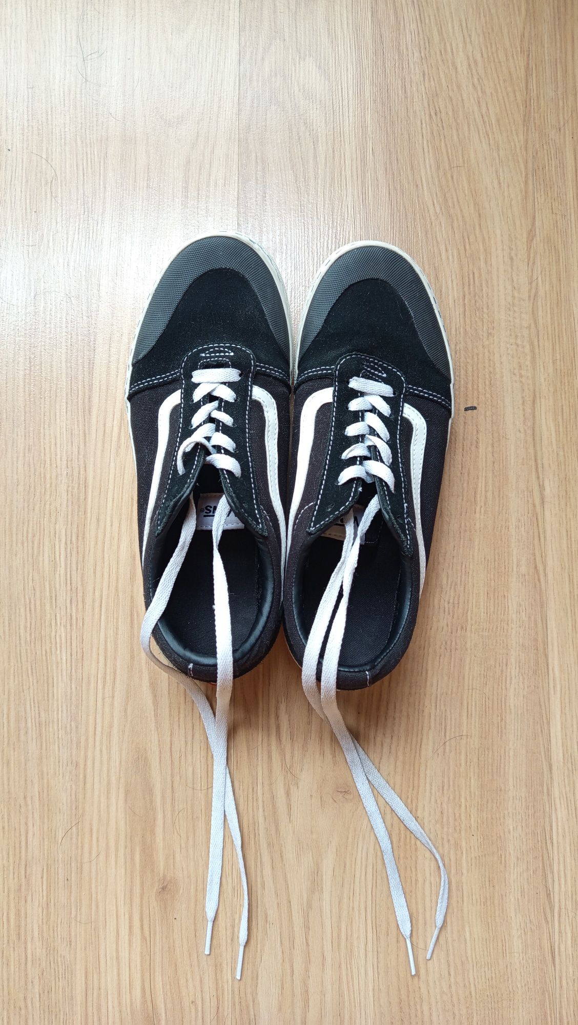 Sapatilhas Vans Ward Dw tamanho 39