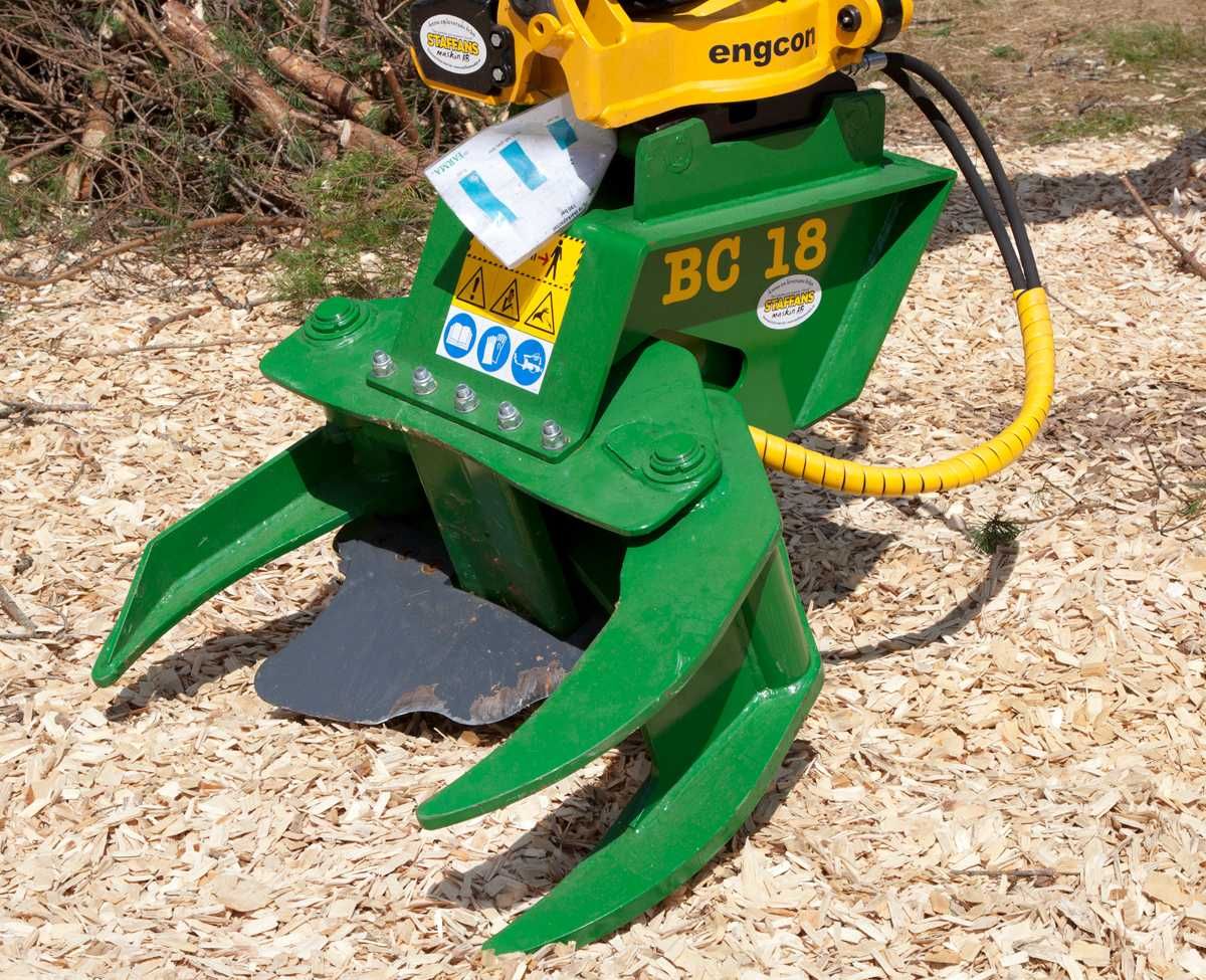 GŁOWICA ŚCINKOWA do drewna i Biomasy do mini koparki YANMAR JCB Kubota