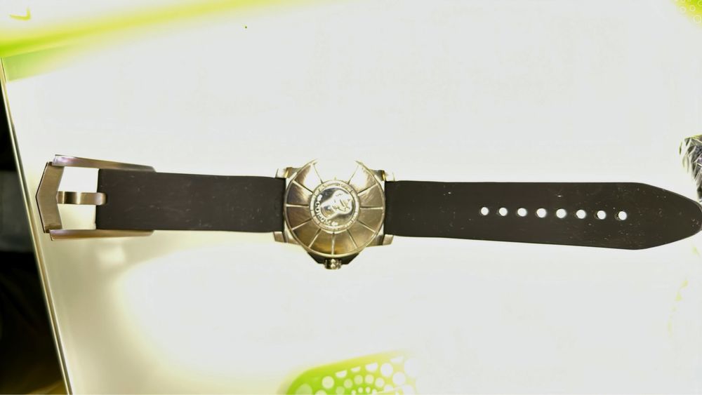 Продам Швейцарские часы! CORUM