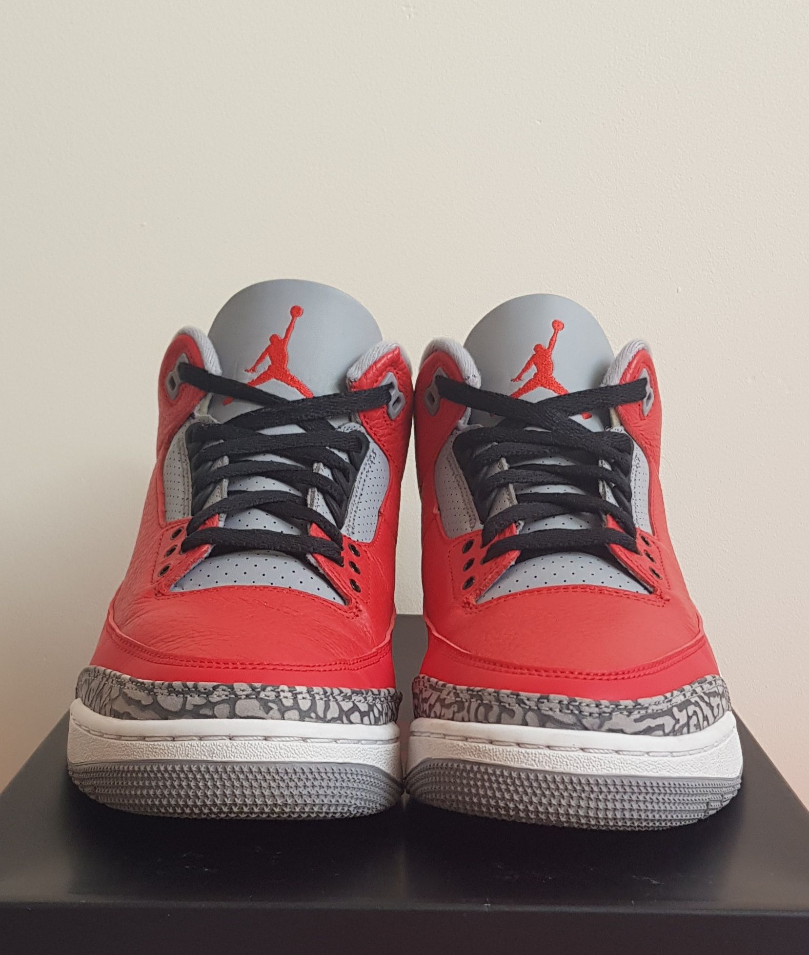 Air Jordan 3 Retro SE "Red Cement"