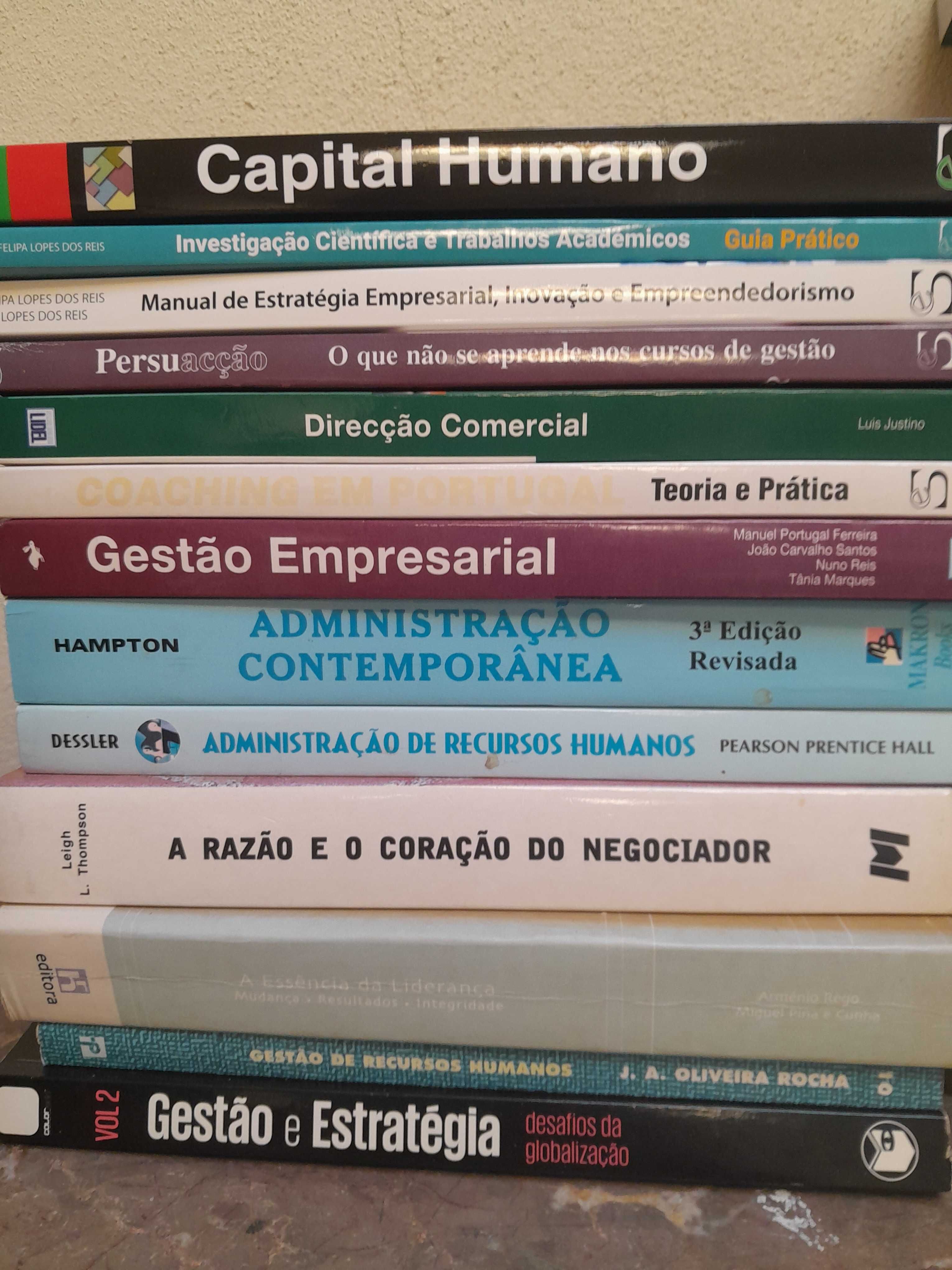 Livros técnicos da área de Gestão e afins