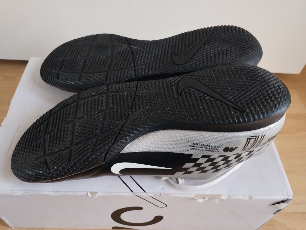 Buty piłkarskie halówki 43 Nike Mercurial Vapor 13 Club Neymar Jr