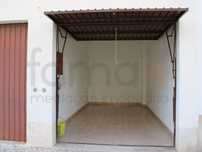 Garagem para arrendar na Parede