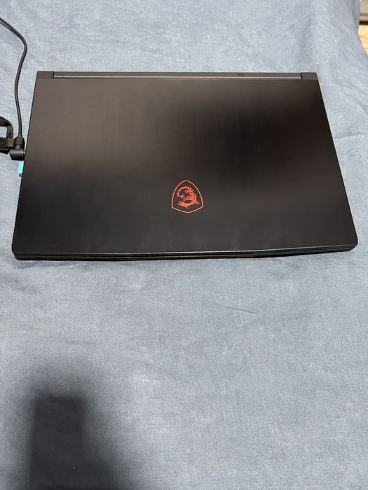 Portátil Gaming MSI GF63 RTX3050