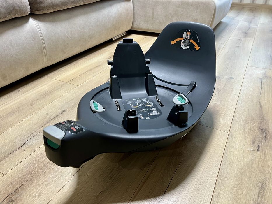 Cybex cloud Z i - Size Plus/Deep Black Black