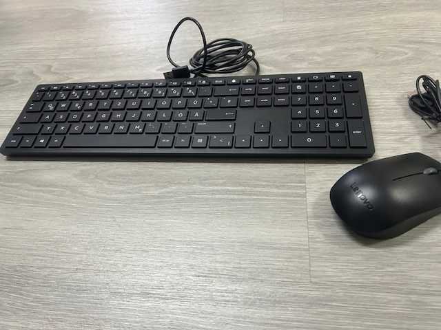 Teclado e Rato Lenovo Novo