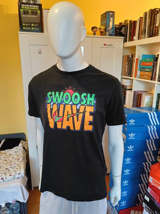 Koszulka Nike r. L Swoosh Wave