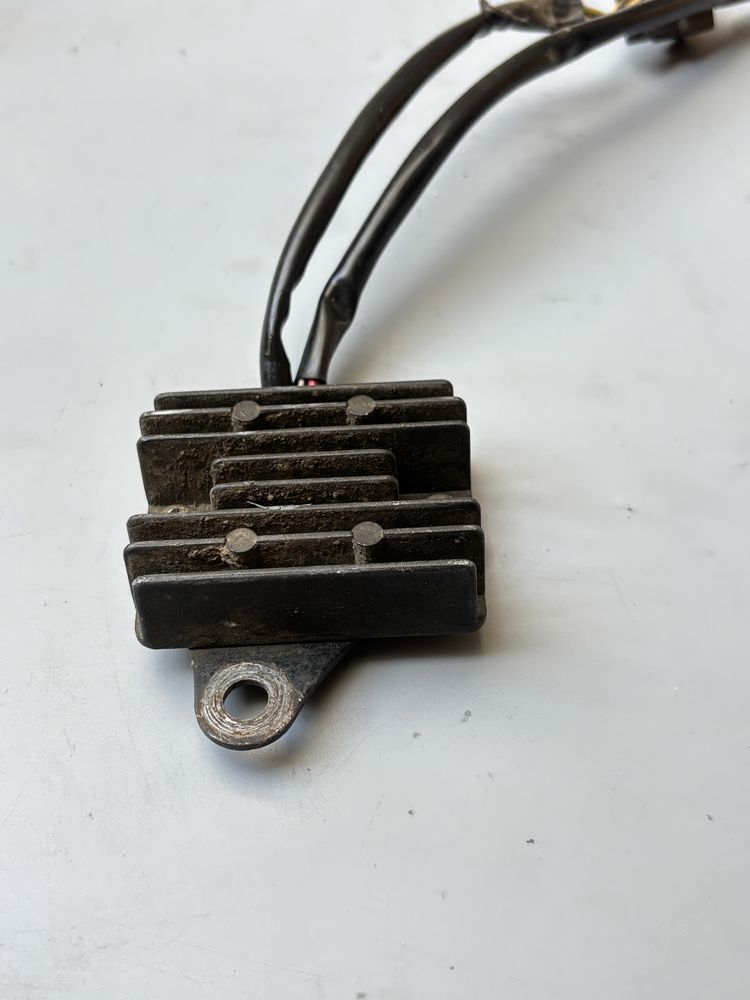 Regulator SUZUKI TS125