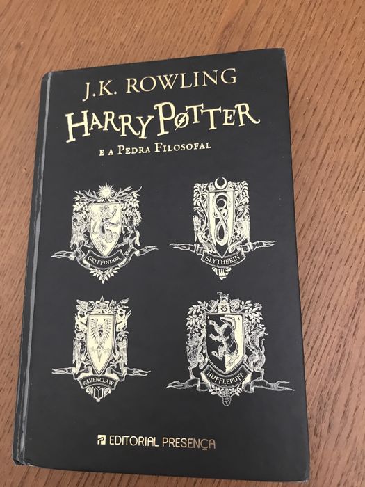 Harry potter pedra filosofal editorial presença