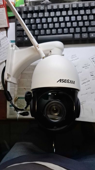 Camara de vigilância nova dentro da caixa