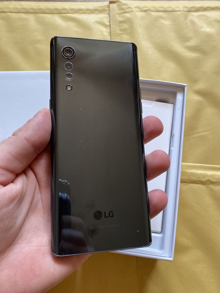 Новий телефон LG G9 Velvet ThinQ 6/128 gb