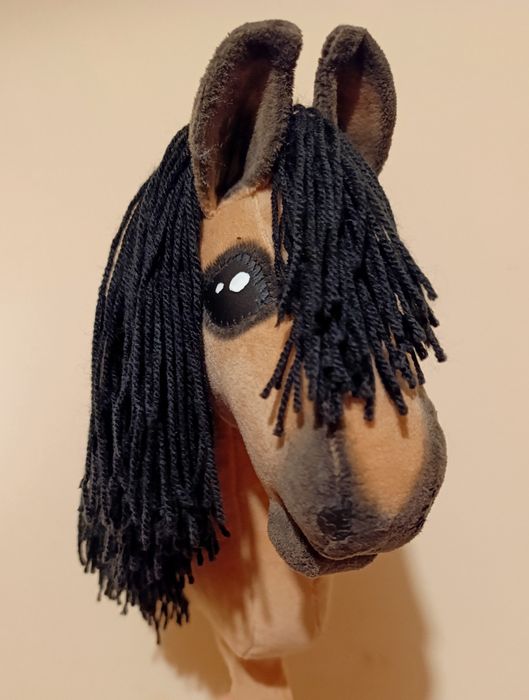 Hobby horse A4, izabelowaty, nowy