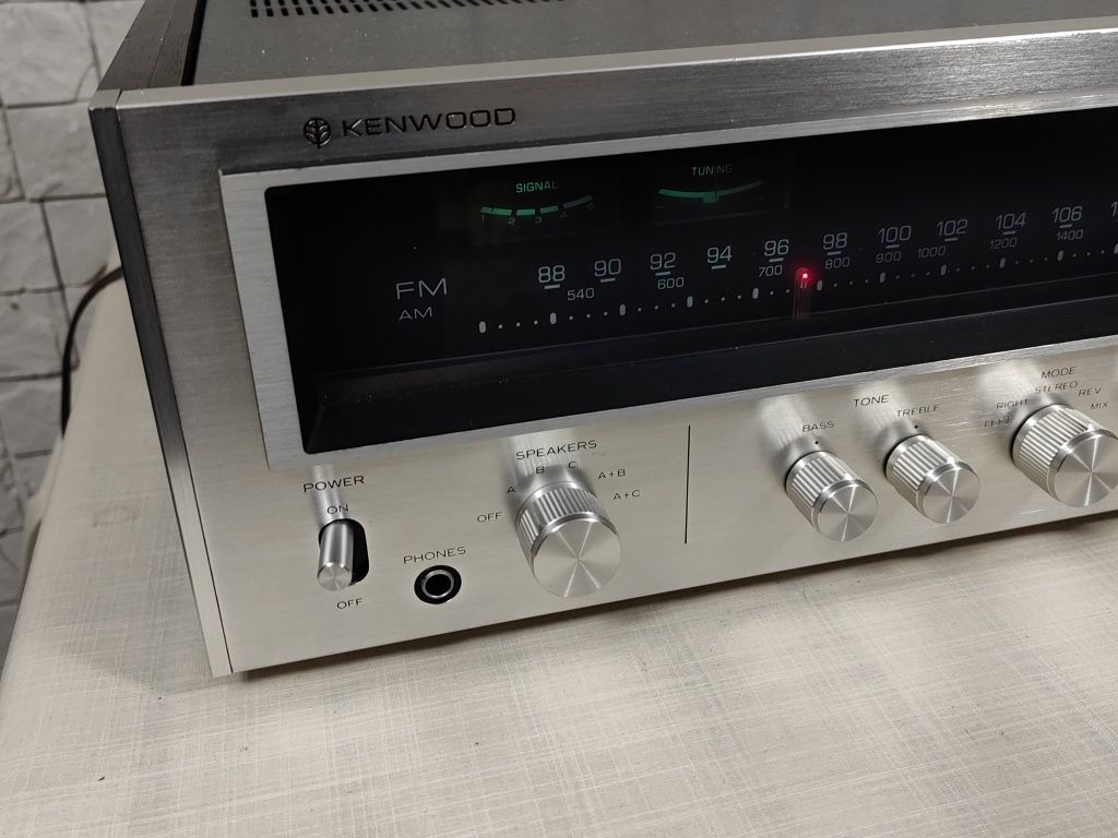 Kenwood KR-6020 Wysokiej klasy analogowy amplituner FM stereo vintage