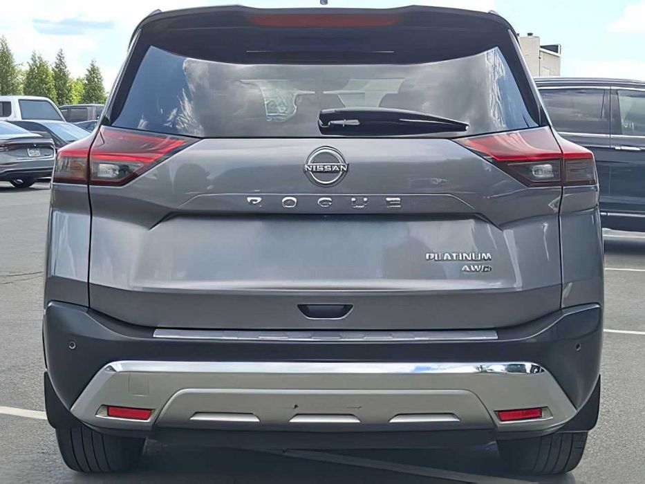 Nissan Rogue      2022