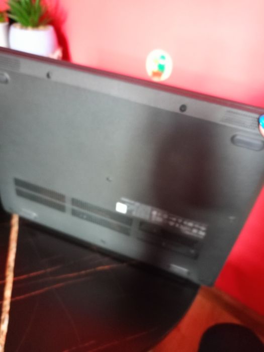 Sprzedam laptop Lenovo