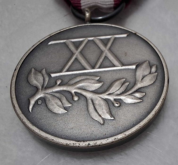 Medal, XX lecie, za długoletnią służbę, 35mm (Kolekcje, odznaczenia)
