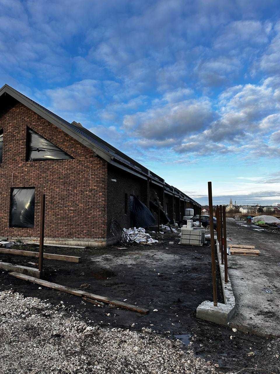 Продаж Таунхаус 100 м2, паркомісця дворик, 3 кімнати, БАВАРСЬКА КЛАДКА