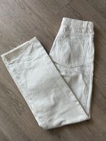 Jasnokremowe spodnie jeans xs