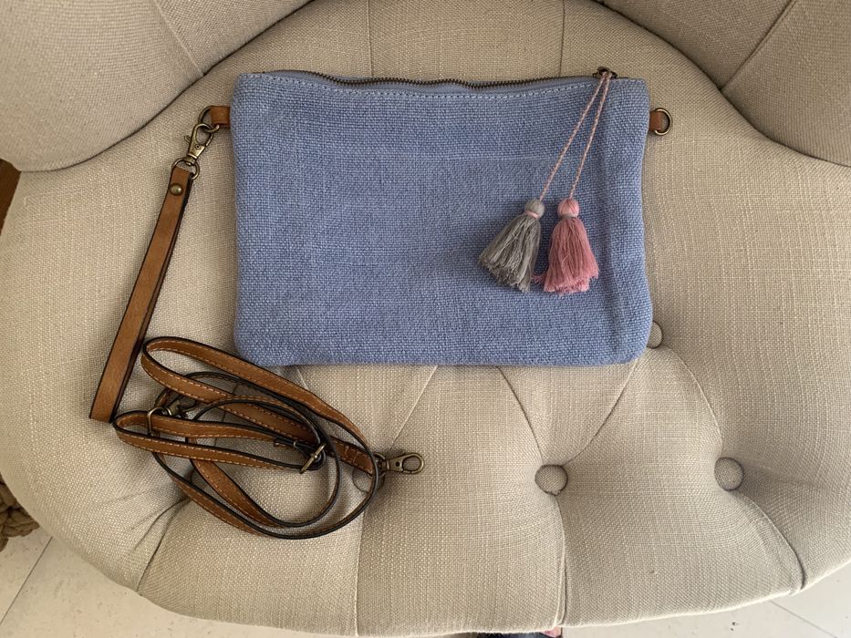 Mala tiracolo azul do Market Stylista Estoril