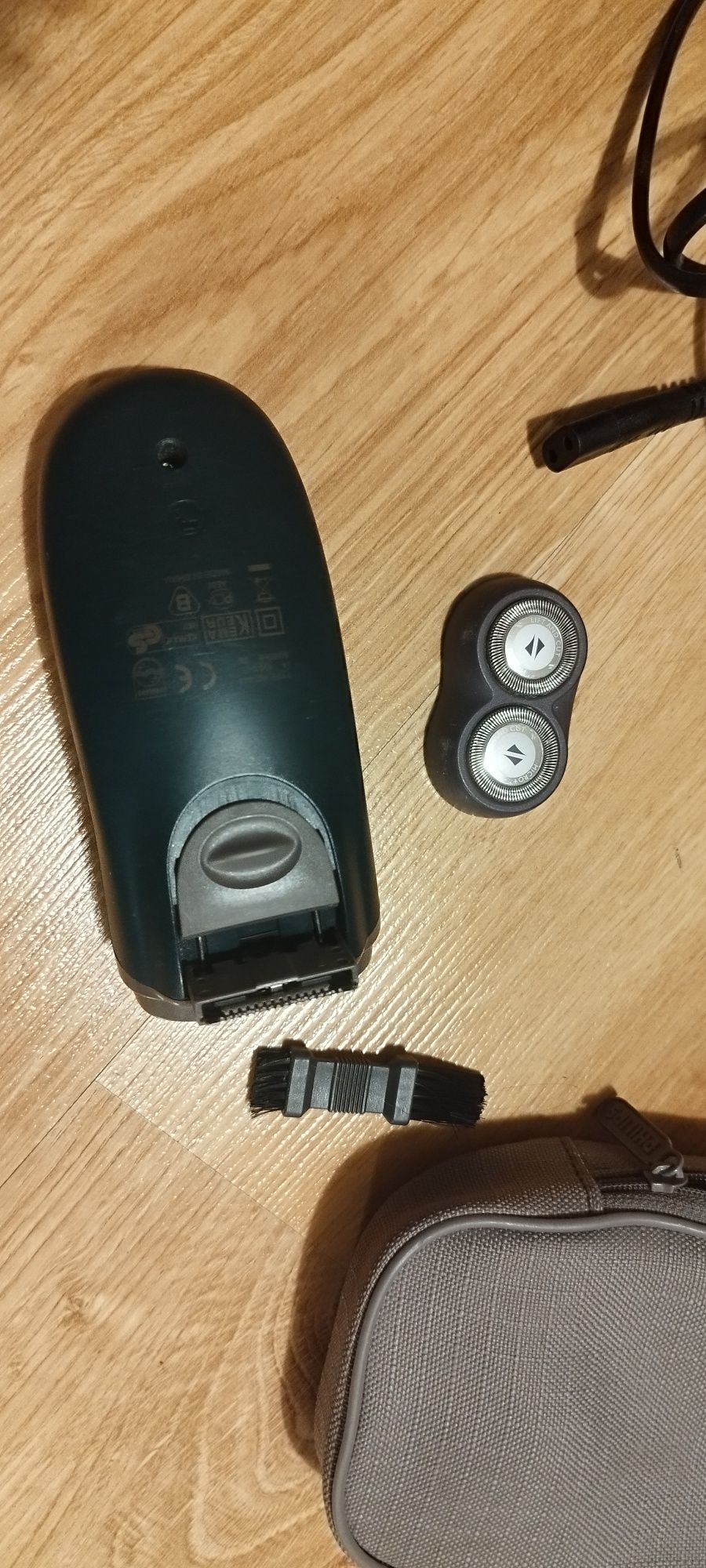 Maszynka do golenia golarka HQ 440 Philips
