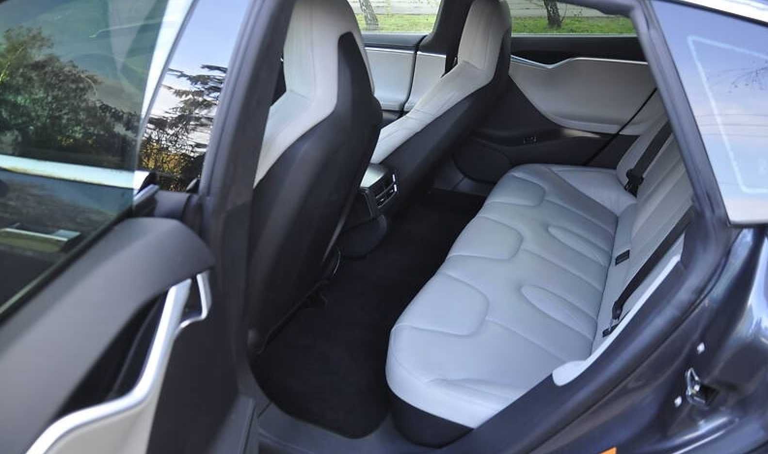 Tesla Model S 2016 90d -
