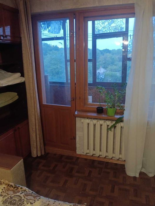 Сдам 2 ком. кв. на Половках ул. Великотирновская д27/1