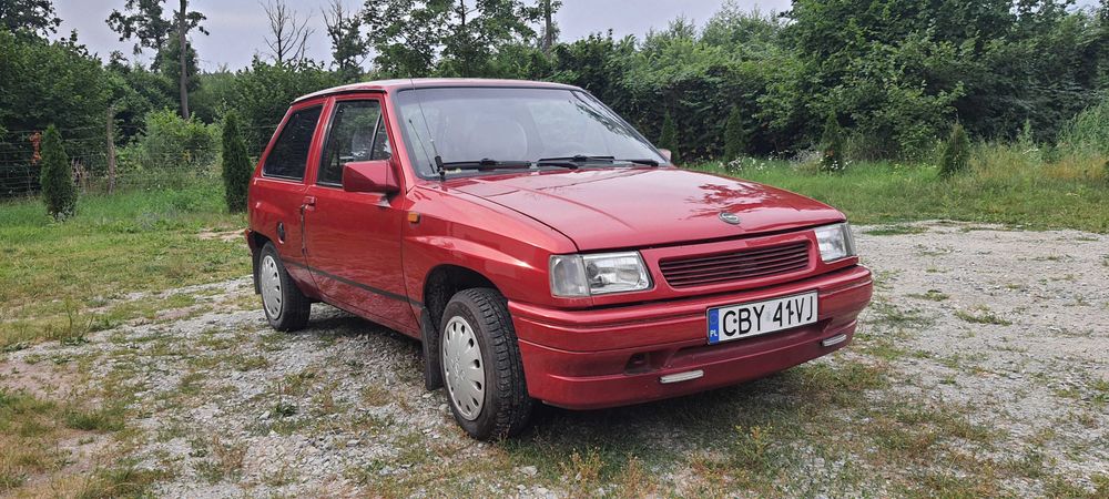 Sprzedam Opel Corsa 1.2 Benzyna 1992r. z przebiegiem 66 000 km
