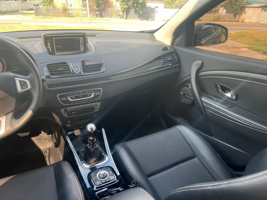 Меган 3 у відмінному стані