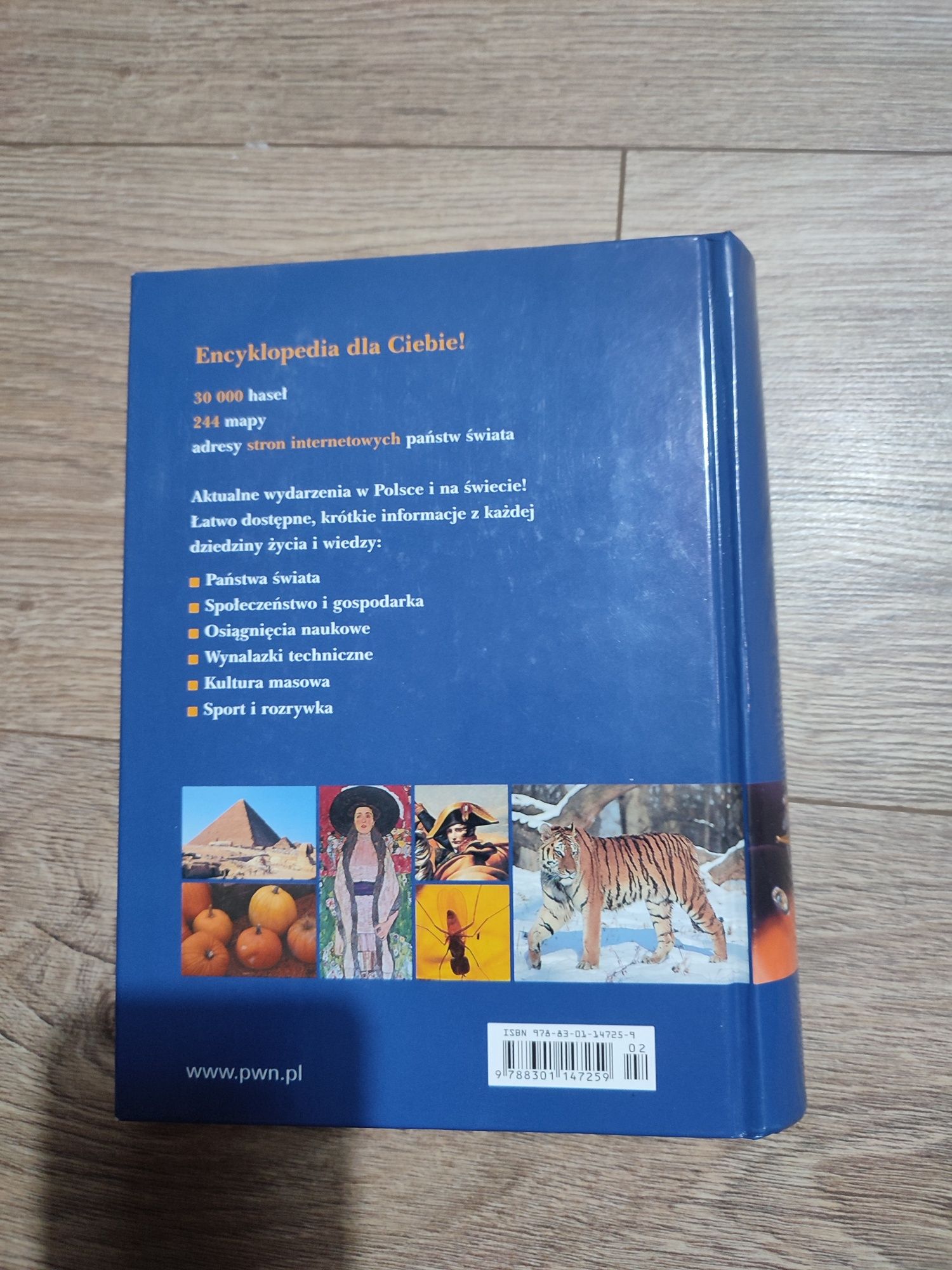 Nowa Encyklopedia podręczna pwn