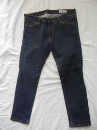 Spodnie jeansowe CROCKER rozmiary 33/34