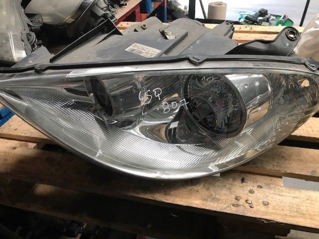 Otica esquerda xenon Peugeot 807