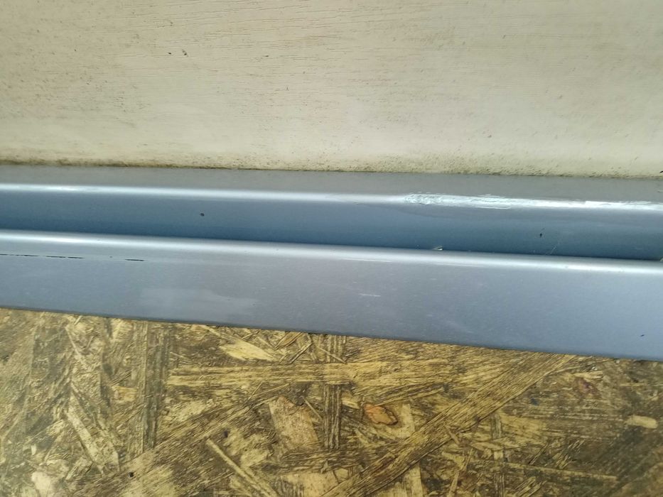 Audi A4 B8 S-line listwa drzwi próg kombi oryginał demontaż kolor LX7V