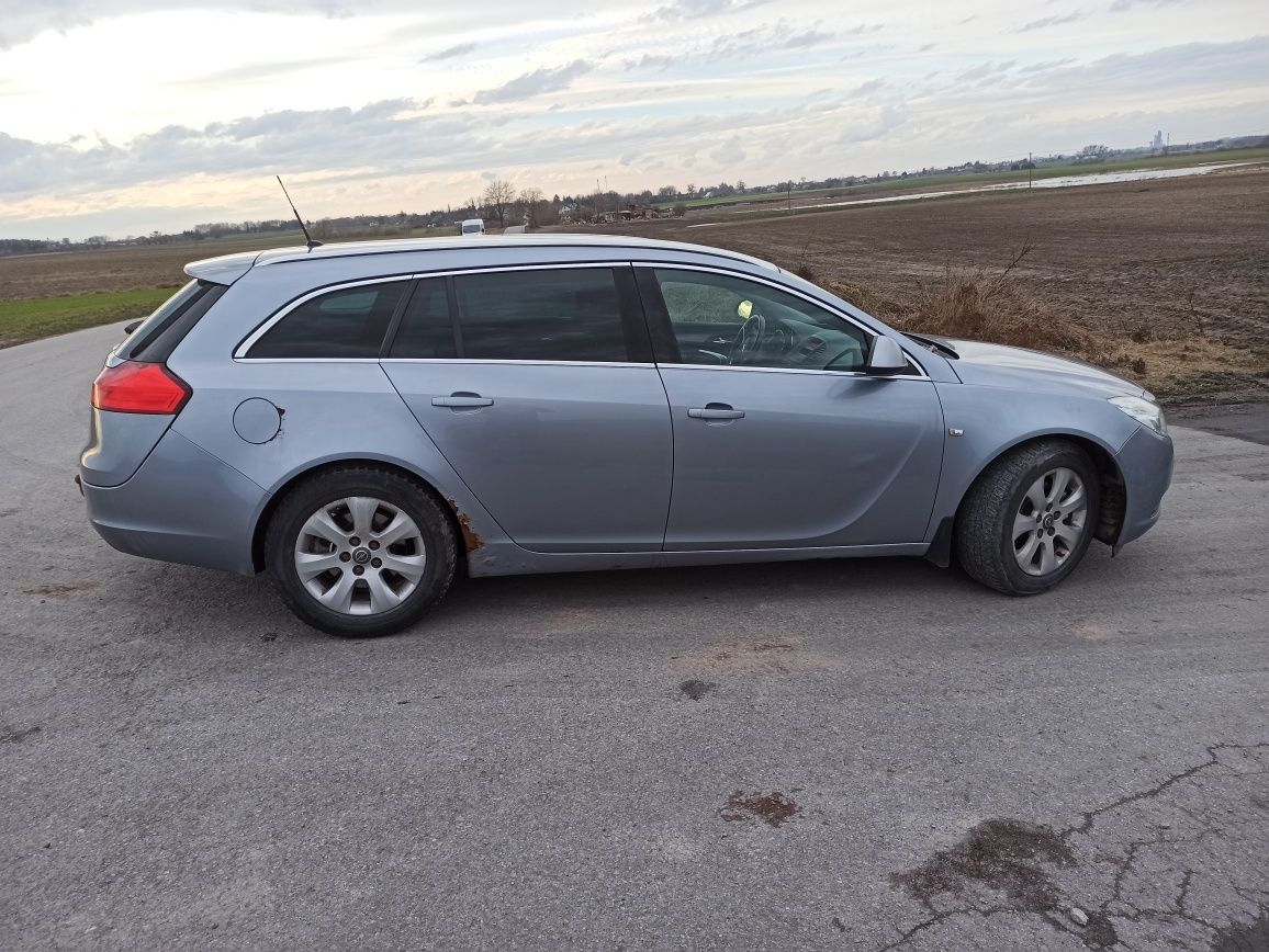 Opel Isnignia 160 km Sport/Tourer