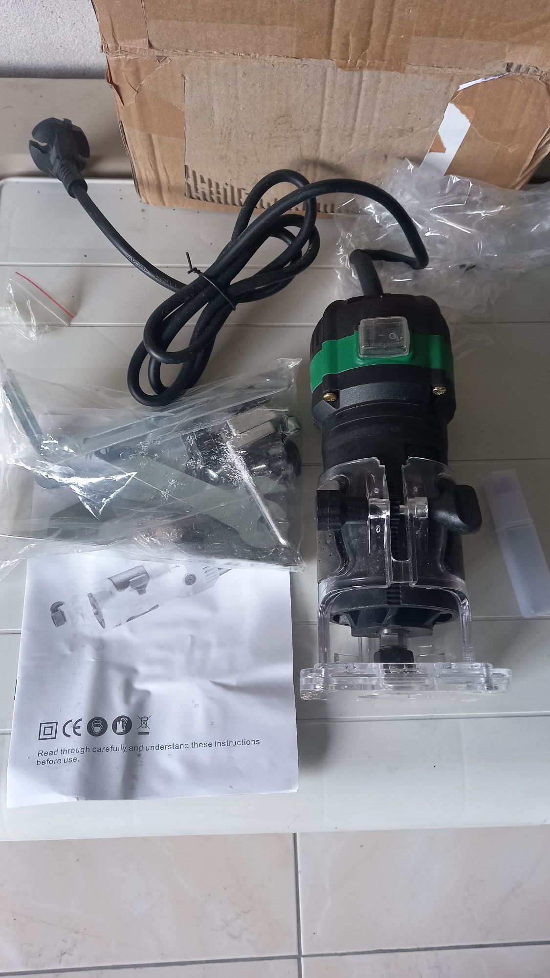 Toupia TRIMMER nova