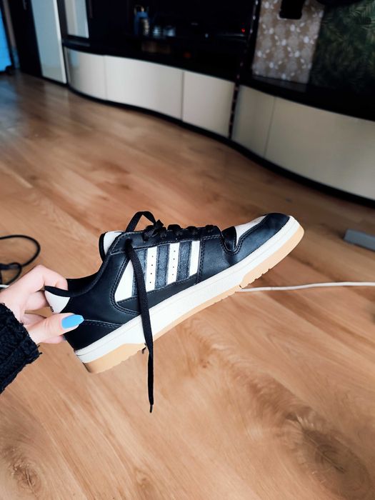 Adidas sneakersy 39 i 1/3