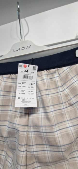 Spodnie damskie firmy Reserved