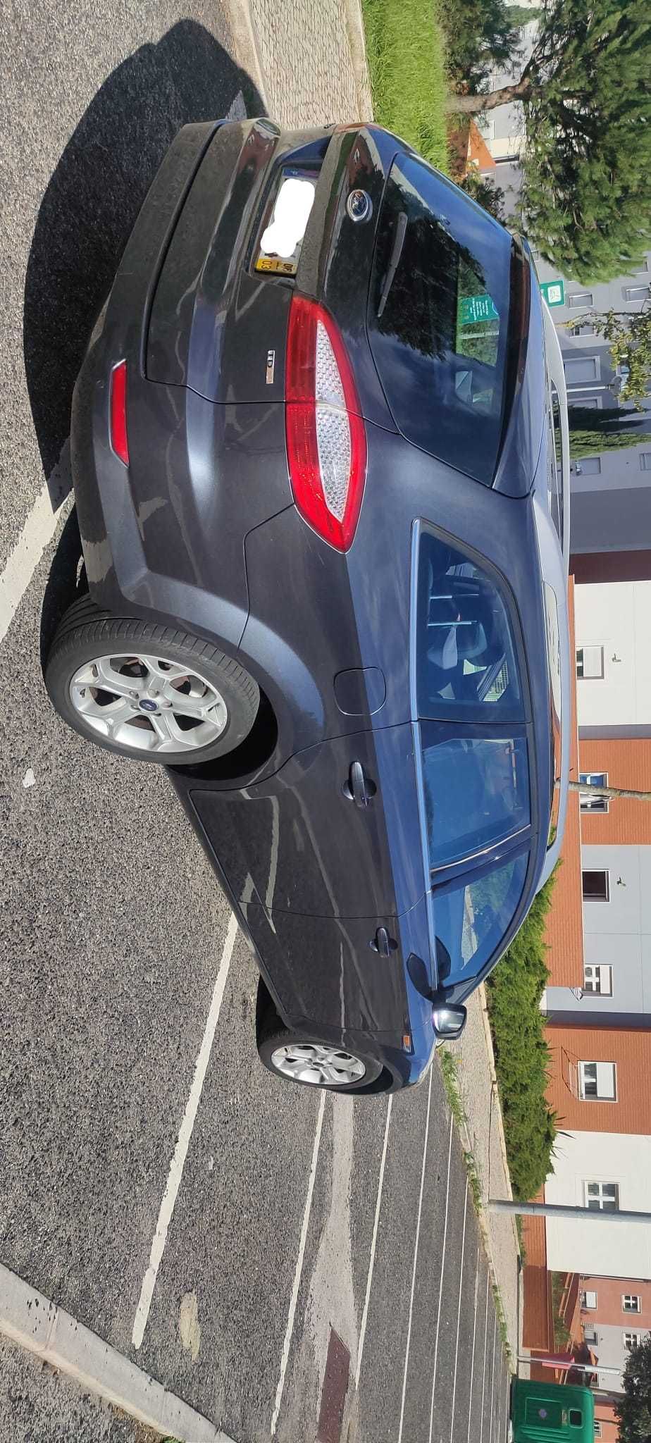 Carrinha com extras Ford