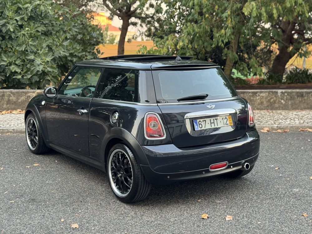Mini Cooper D Tecto Panorâmico