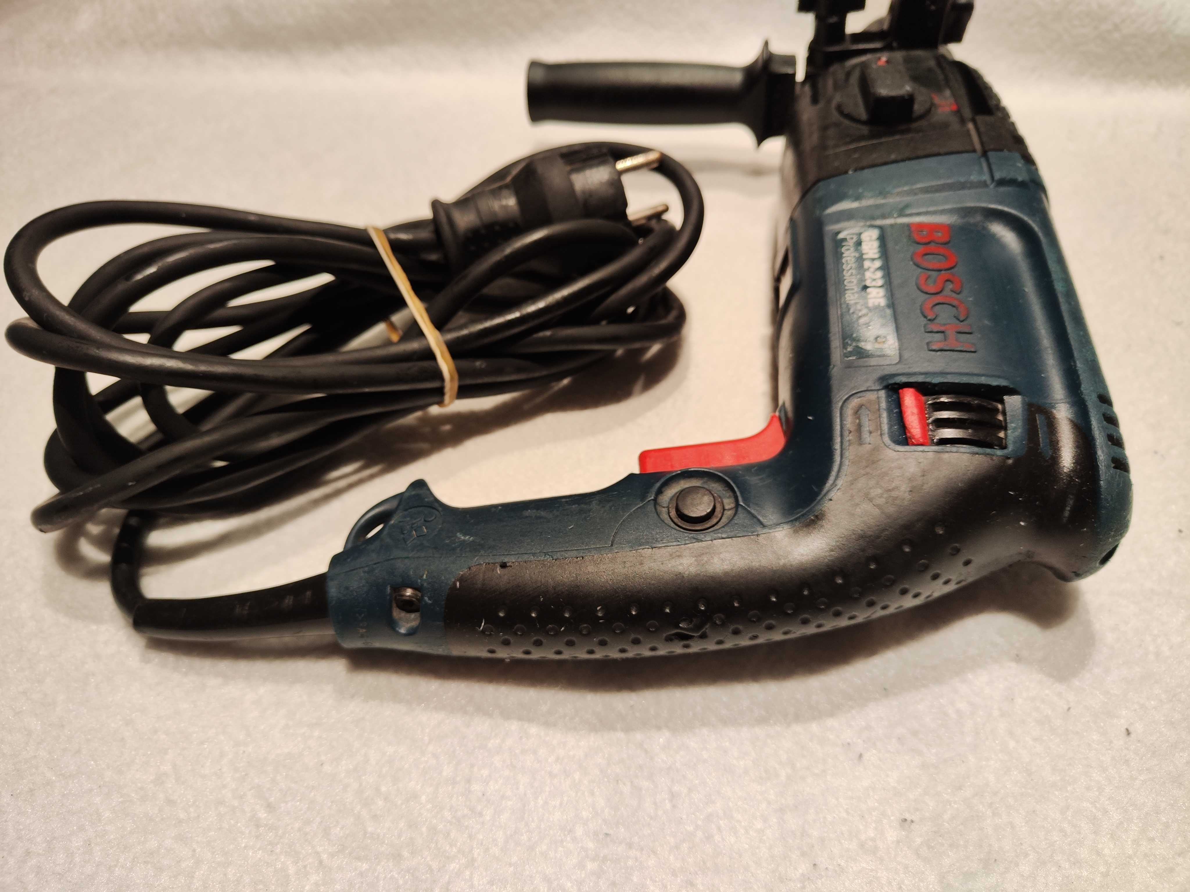 Martelo Perfurador Bosch GBH 2-23 RE