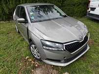 Skoda Fabia 3 1,0 mpi lift uszkodzona 2019  pali  jeździ